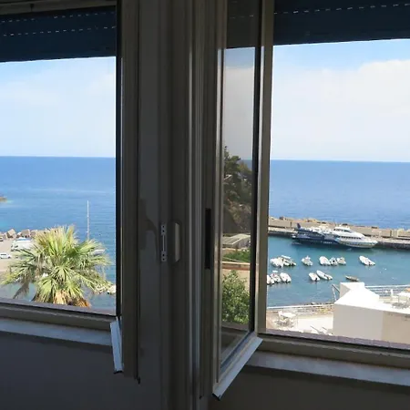 Appartamento Sul Mare Isola di Ustica